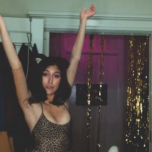 Meet your Posher, Margo